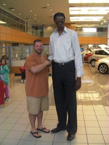 George Bell (basketball) Share Good Stuffs Top 10 Tallest Man Alive 2012