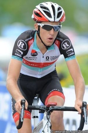 George Bennett (cyclist) Kiwi climber Bennett signs contract with Cannondale Pro Cycling