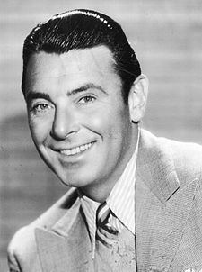 George Brent httpsuploadwikimediaorgwikipediacommonsthu