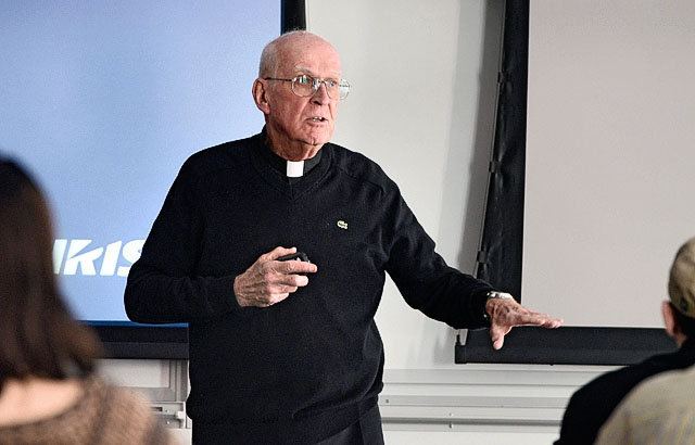 George Coyne Former Vatican astronomer brings outspoken views on creation