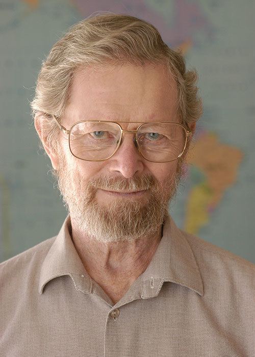 George E. Smith George E Smith AA2EJ Wins Nobel Prize