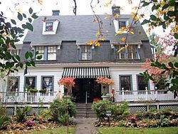 George Earle Chamberlain House (Portland, Oregon) httpsuploadwikimediaorgwikipediacommonsthu