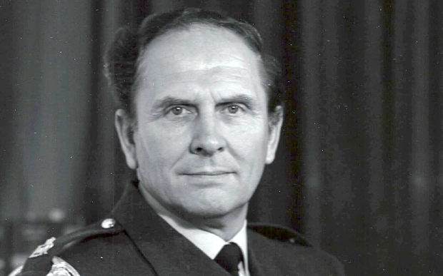 George Innes (RAF officer) Air Commodore George Innes obituary Telegraph
