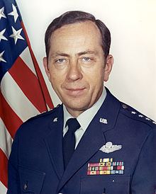 George J. Eade httpsuploadwikimediaorgwikipediacommonsthu
