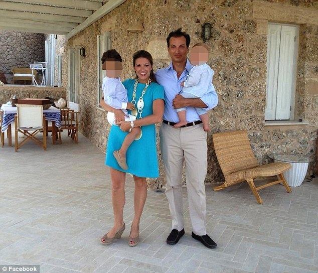 George Logothetis Barack Obama and daughters attend 33K a head private soire Daily