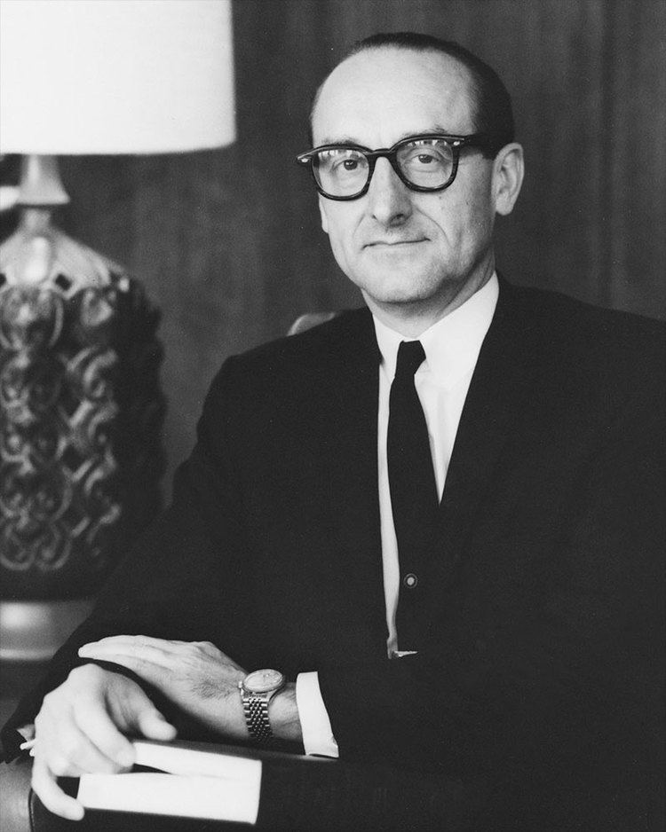 George Mueller (NASA) George Mueller NASA Apolloera manager and 39father of