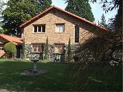 George Rogers House (Lake Oswego, Oregon) httpsuploadwikimediaorgwikipediacommonsthu