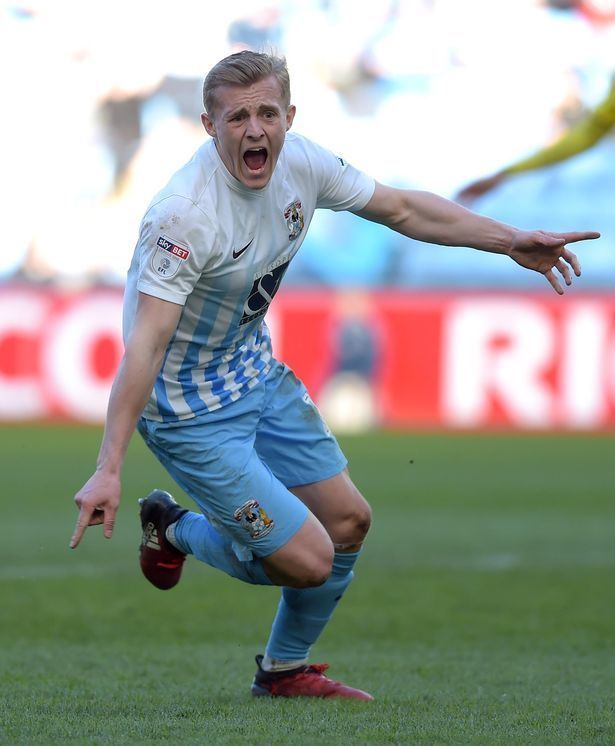 George Thomas (footballer, born 1997) Who is George Thomas The young Coventry star reportedly attracting