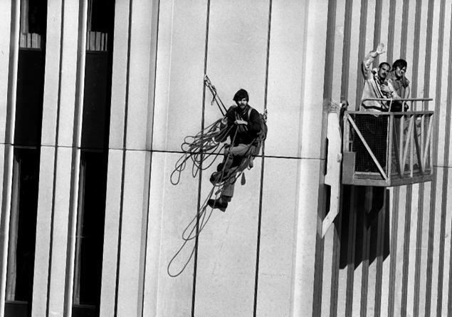 George Willig Willig the Human Fly scales the World Trade Center in
