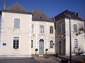 Ger, Pyrénées-Atlantiques httpsuploadwikimediaorgwikipediacommonsthu