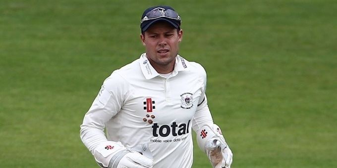 Geraint Jones Signs To Captain Gloucestershire Gloucestershire Cricket