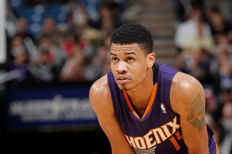 Gerald Green Gerald Green Climbs the Ladder for the Ferocious Putback