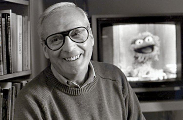 Gerald S. Lesser Gerald S Lesser Shaper of Sesame Street Dies at 84 The New
