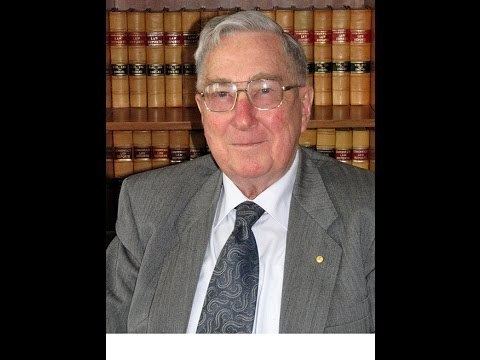 Gerard Brennan Sir Francis Gerard Brennan AC KBE QC YouTube