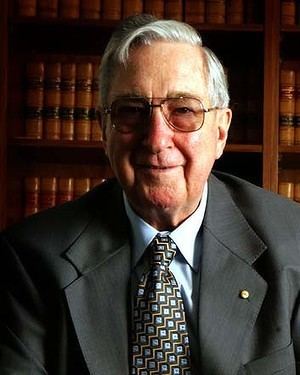 Gerard Brennan Sir Gerard Brennan 10th Chief Justice of Australia