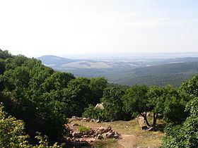 Gerecse Mountains httpsuploadwikimediaorgwikipediacommonsthu