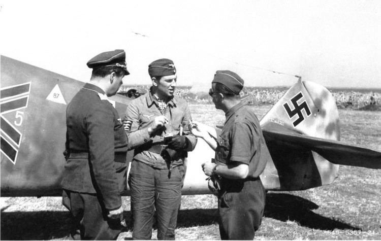 Gerhard Barkhorn 10 Deadliest World War II Fighter Pilots Toptenznet