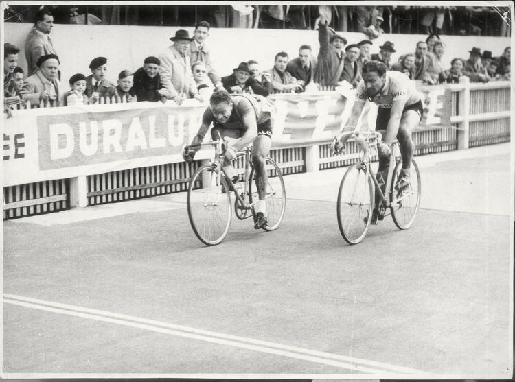 Germain Derycke ParisRoubaix 1953 winner Germain Derycke Cycling Passion
