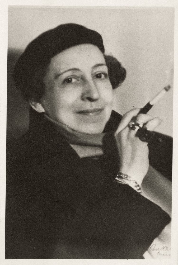 Germaine Dulac experimenting with cinema