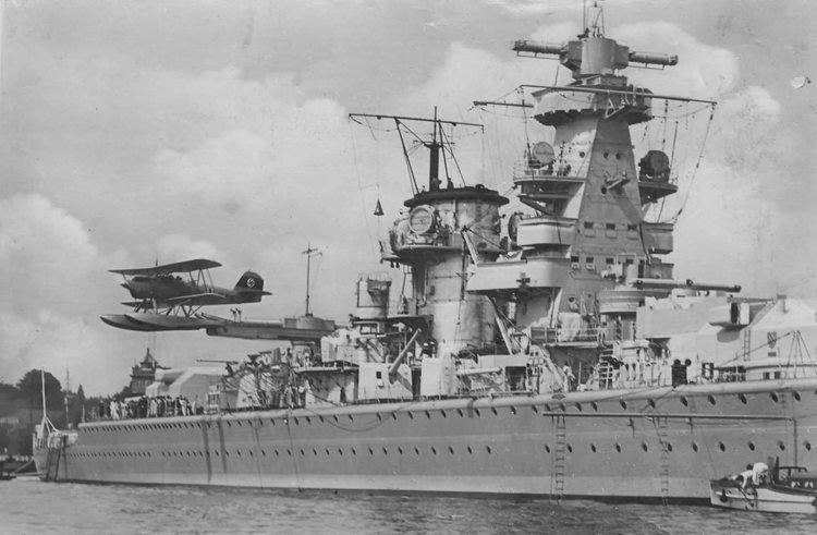 German cruiser Deutschland 1000 images about Deutsche Marine Deutschland Klasse on