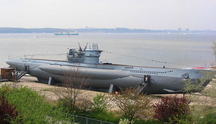 German submarine U-1001