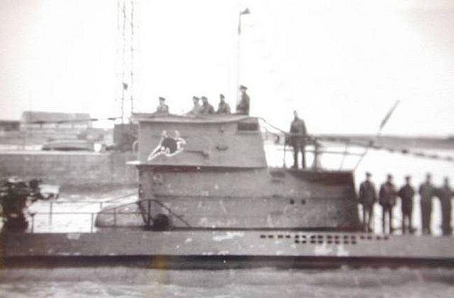 German submarine U-998 fotosmiarrobaesfod6532E5031C4242D4FD9533B2C4F
