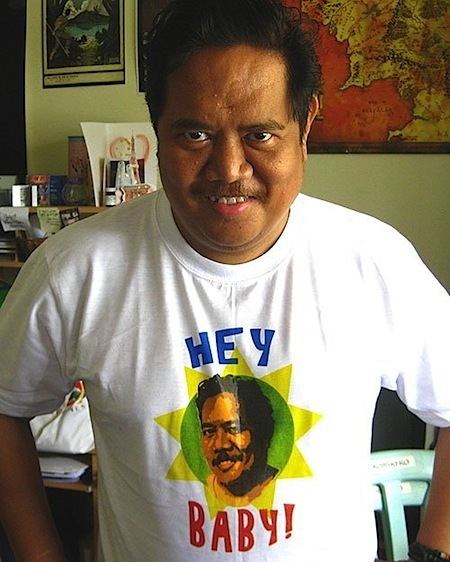 Gerry Alanguilan Hey baby Cartoonist Gerry Alanguilan is Viral Video Star