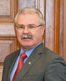 Gerry Ritz httpsuploadwikimediaorgwikipediacommonsthu