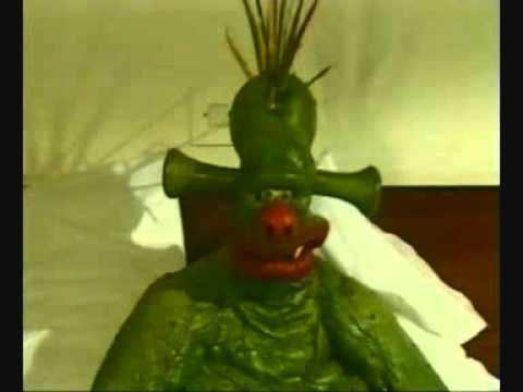 Get Fresh Gilbert the alien 39Gilbert gets it sorted39 Part 1wmv YouTube