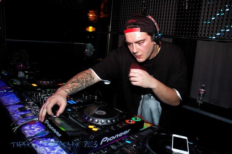 Getter (DJ) Getter Josh Pan and GTA Drop B2B Set at Holy Ship Listen EDM