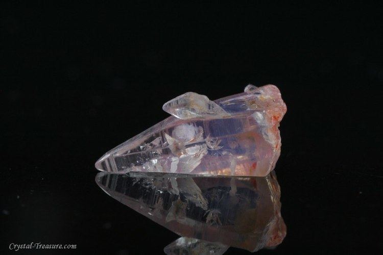 Geuda Violetter Geuda Saphir Kristall CrystalTreasurecom