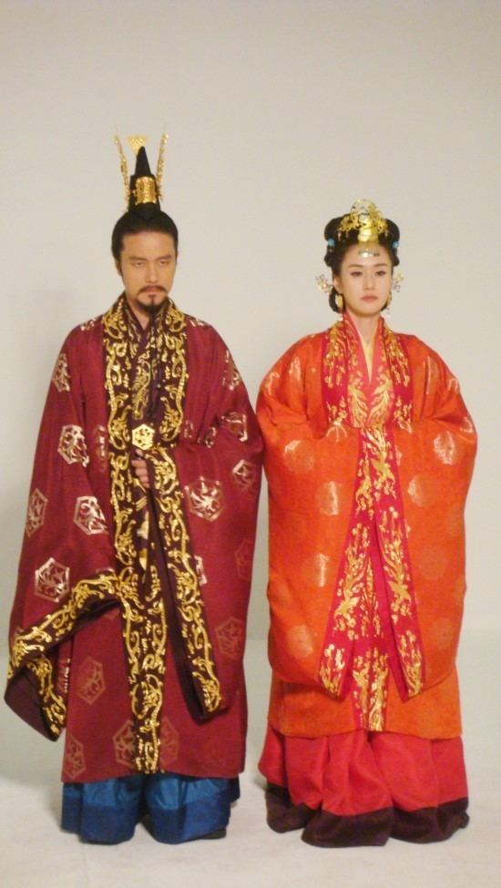 Geunchogo of Baekje Drama Geunchogo of Baekje Baekje dynasty king and queen clothes