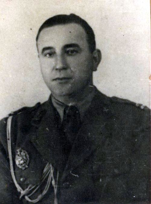 Gheorghe Arsenescu Un erou de legend Colonelul r Gheorghe Arsenescu Buciumul