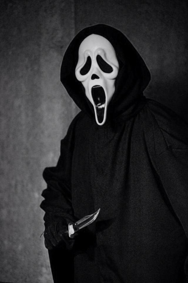 Ghostface (Scream) 1000 ideas about Ghostface Costume on Pinterest Scream 2 Scream