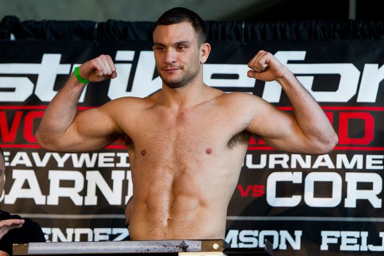 Gian Villante UFC Fight Night 38 Play Gian Villante 135 vs Fabio Maldonado 125