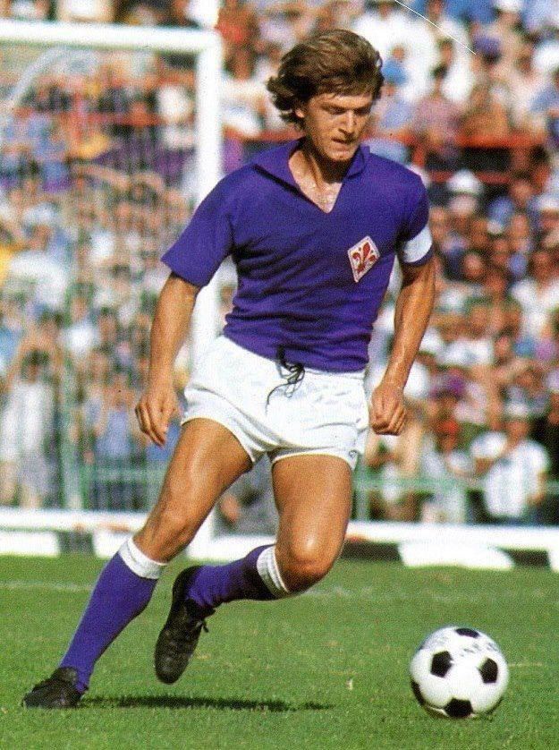 Giancarlo Antognoni FileGiancarlo Antognoni Fiorentina anni 3970jpg Wikipedia