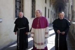 Gianfranco Gardin Folla per lingresso del nuovo vescovo di Treviso Gardin Sto dalla