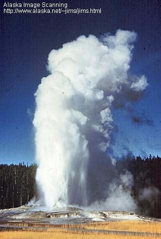 Giant Geyser GIANT