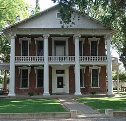 Gibson Mansion httpsuploadwikimediaorgwikipediacommonsthu
