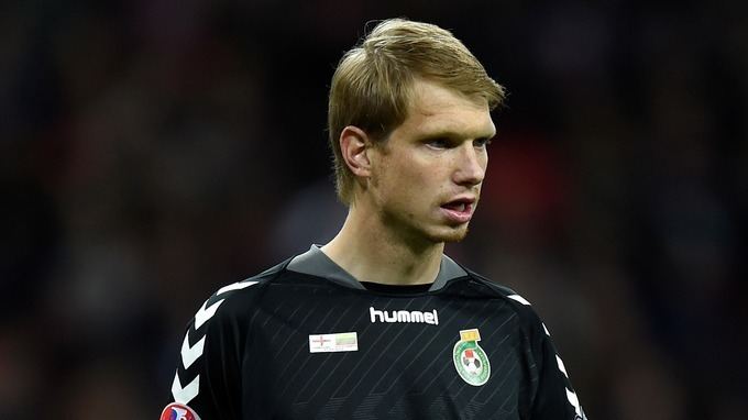 Giedrius Arlauskis Watford swoop for Champions League keeper ITV News