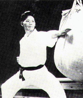 Gigō Funakoshi gerussikaratedo Gigo Funakoshi