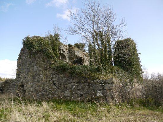 Gight Pleasant walk to Gight Castle Gight Woods Aberdeen Traveller