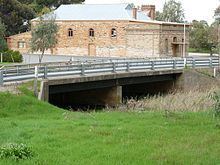 Gilbert River (South Australia) httpsuploadwikimediaorgwikipediacommonsthu