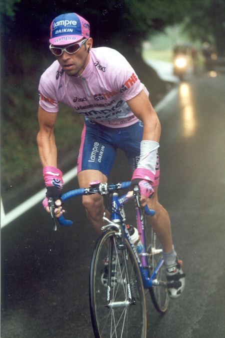 Gilberto Simoni 2001 Giro d39Italia by BikeRaceInfo