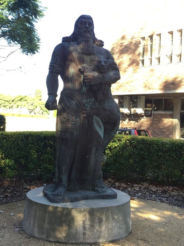 Gilgamesh Statue (University of Sydney) httpsuploadwikimediaorgwikipediacommonsaa