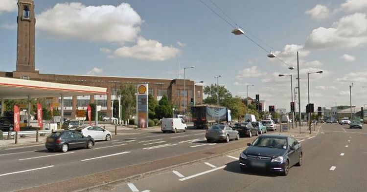 Gillette Corner Two men arrested after pedestrian dies in A4 Osterley crash Get