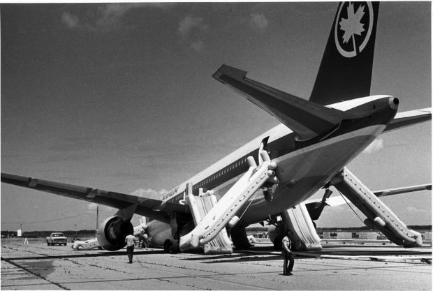 Gimli Glider Gimli Glider39 pilot recalls heroic landing of 767 National Post