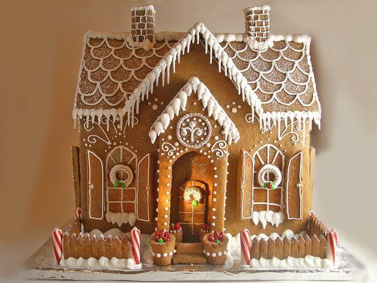 Gingerbread house 1000 ideas about Gingerbread Houses on Pinterest Gingerbread