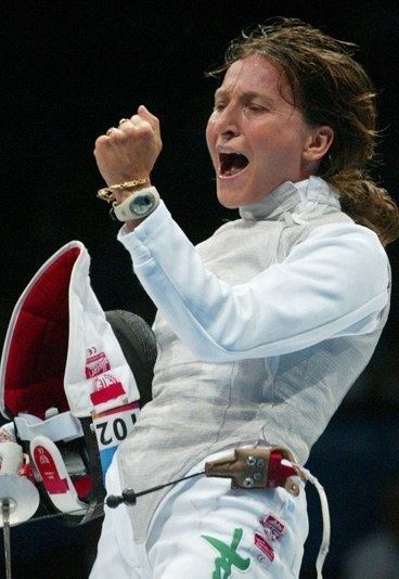 Giovanna Trillini Giovanna Trillini Female Olympic Champions Sportswomen