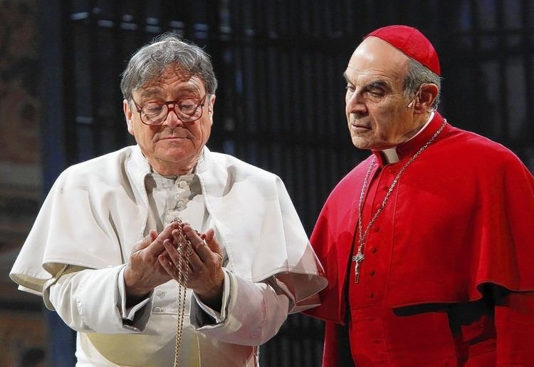 Giovanni Benelli Review Last Confession takes earnest look at reform power